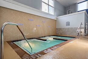 Clarion Hotel Conference Center - North