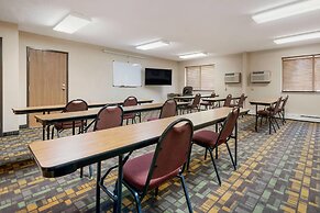 Quality Inn St. Cloud West