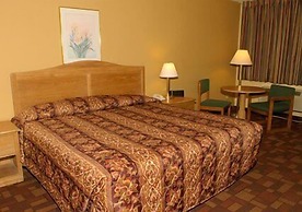 Econo Lodge Biltmore