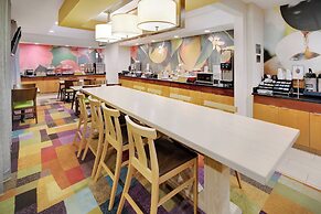 Fairfield Inn and Suites by Marriott Indianapolis Airport