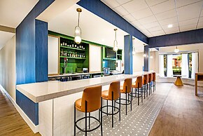 Sonesta Select Philadelphia Airport