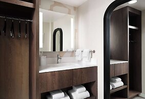 Sonesta ES Suites Chicago Downtown Magnificent Mile - Medical