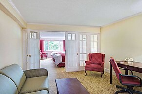 Ramada by Wyndham Seekonk Providence Area