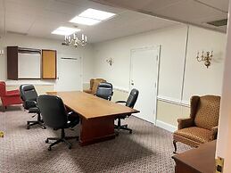 Ramada by Wyndham Seekonk Providence Area