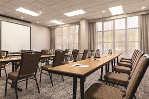 Radisson Hotel Seattle Airport