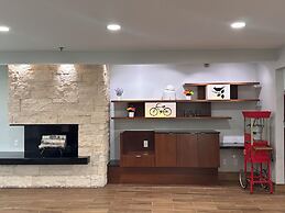 Wingate by Wyndham Dayton North