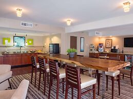 Hilton Phoenix Airport