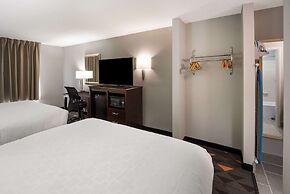 Clarion Pointe Indianapolis Northeast