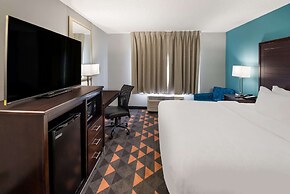 Clarion Pointe Indianapolis Northeast