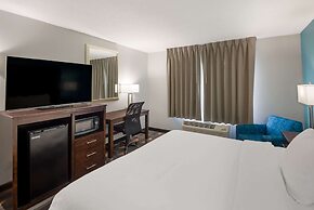 Clarion Pointe Indianapolis Northeast