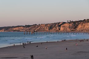 La Jolla Shores Hotel