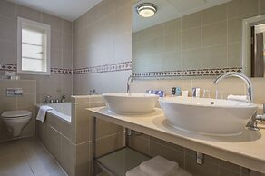 Crowne Plaza Royal Victoria Sheffield by IHG