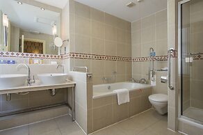 Crowne Plaza Royal Victoria Sheffield by IHG