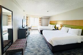 Wingate by Wyndham Lincoln Airport East