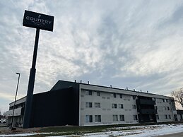 Wingate by Wyndham Lincoln Airport East