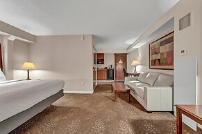 Buffalo Airport Hotel