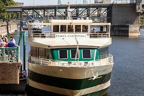 Hampton Inn Clackamas