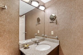 Best Western PLUS Morristown Inn-Florham Park