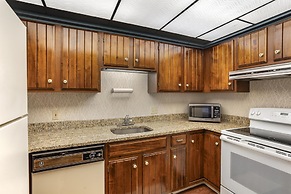 Best Western PLUS Morristown Inn-Florham Park