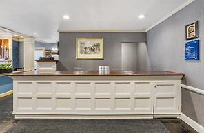 Best Western PLUS Morristown Inn-Florham Park