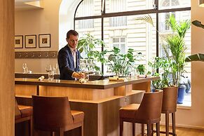 Sofitel Paris Arc de Triomphe
