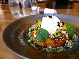 Sofitel Paris Arc de Triomphe