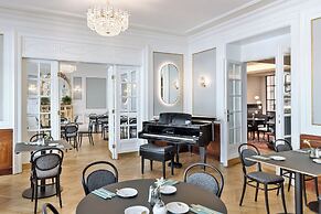 Hotel Astoria Vienna, Curio Collection by Hilton