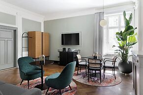 Hotel Astoria Vienna, Curio Collection by Hilton