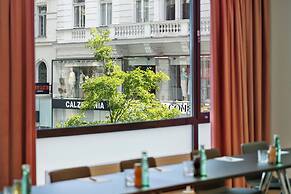 Hotel Astoria Vienna, Curio Collection by Hilton