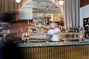 Hotel Astoria Vienna, Curio Collection by Hilton