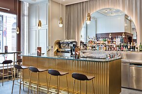 Hotel Astoria Vienna, Curio Collection by Hilton
