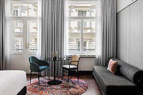 Hotel Astoria Vienna, Curio Collection by Hilton