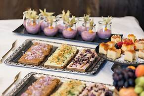 Hotel Astoria Vienna, Curio Collection by Hilton