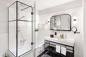 Hotel Astoria Vienna, Curio Collection by Hilton