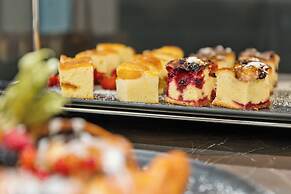 Hotel Astoria Vienna, Curio Collection by Hilton