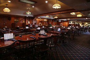 Flagship Oceanfront Hotel