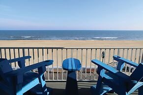 Flagship Oceanfront Hotel