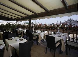 Colonna Palace Hotel