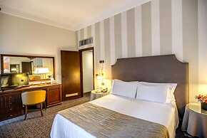 Colonna Palace Hotel