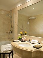 Colonna Palace Hotel