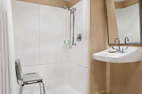 Wyndham Garden at Niagara Falls