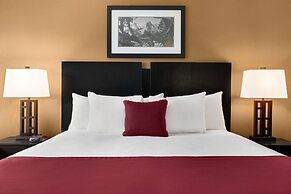 Baymont by Wyndham Cortez