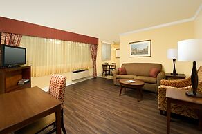 Park Lane Suites and Inn