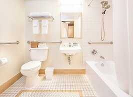 Park Lane Suites and Inn