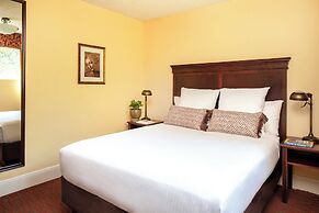 Park Lane Suites and Inn