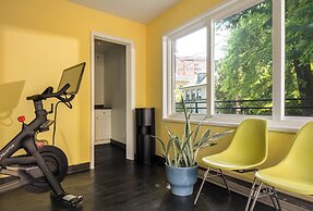 Park Lane Suites and Inn