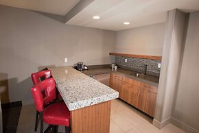 The Broadway Columbia - a DoubleTree by Hilton