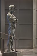 The Logan Philadelphia, Curio Collection by Hilton