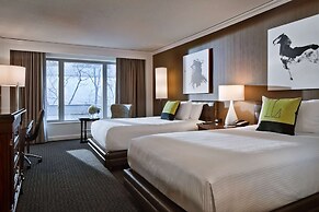 The Logan Philadelphia, Curio Collection by Hilton