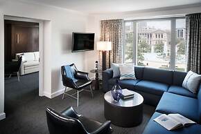 The Logan Philadelphia, Curio Collection by Hilton